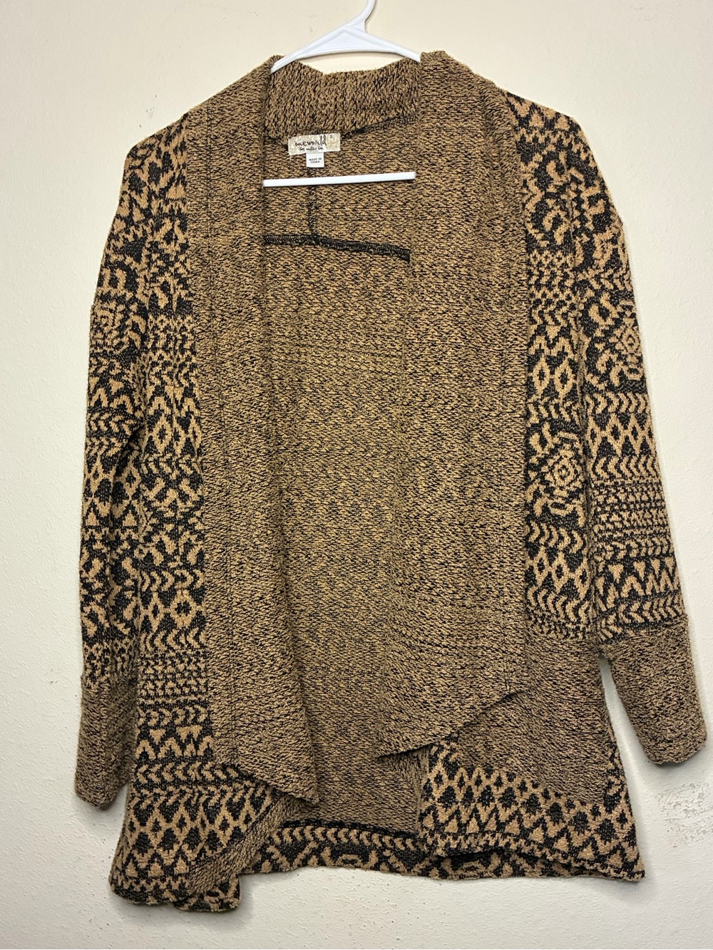 One World Small Women's Black Brown Open Front Cardigan Knit Sweater Aztec